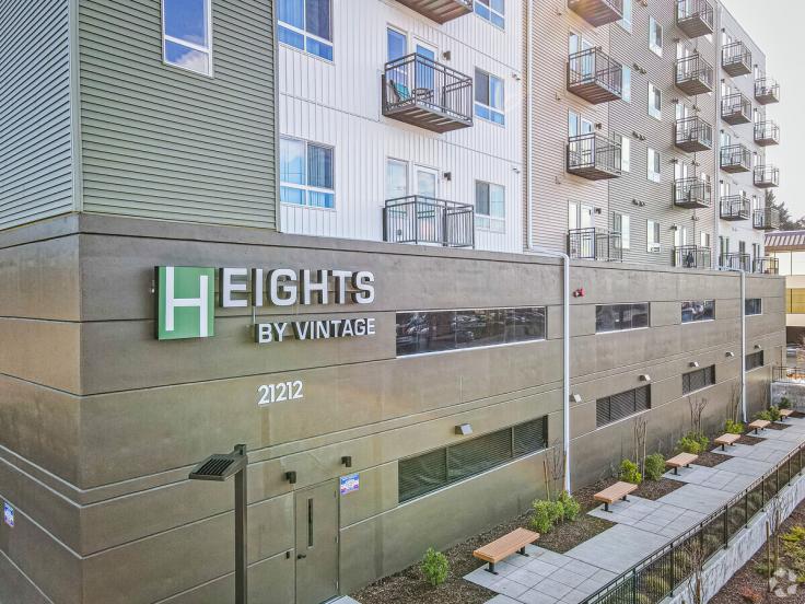 Heights by Vintage Apartment Homes