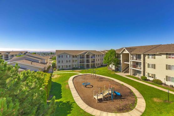 Silver Creek Apartments | Vintage Housing