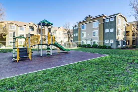 Agave Apartments | Elk Grove, CA