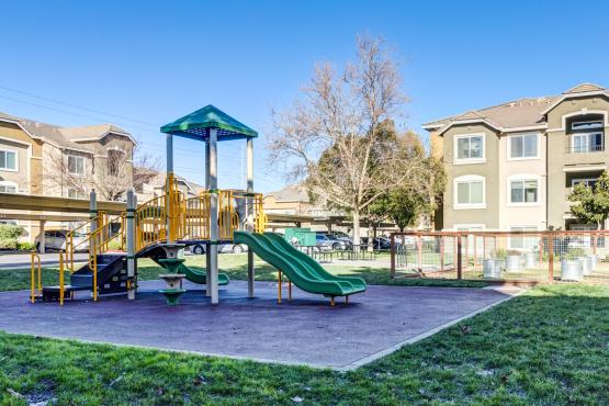 Agave Apartments | Elk Grove, CA